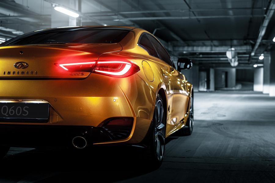  Infiniti Q60S 3.0t (CV37) 2017 года  (CIS) (фото 5 из 26)